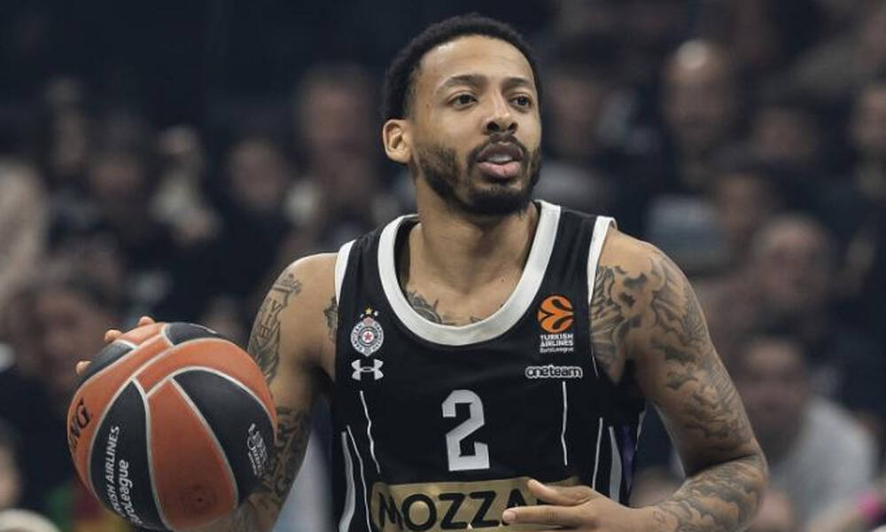 Ο Κάρλικ Τζόουνς επιστρέφει στη δράση με την Παρτίζαν