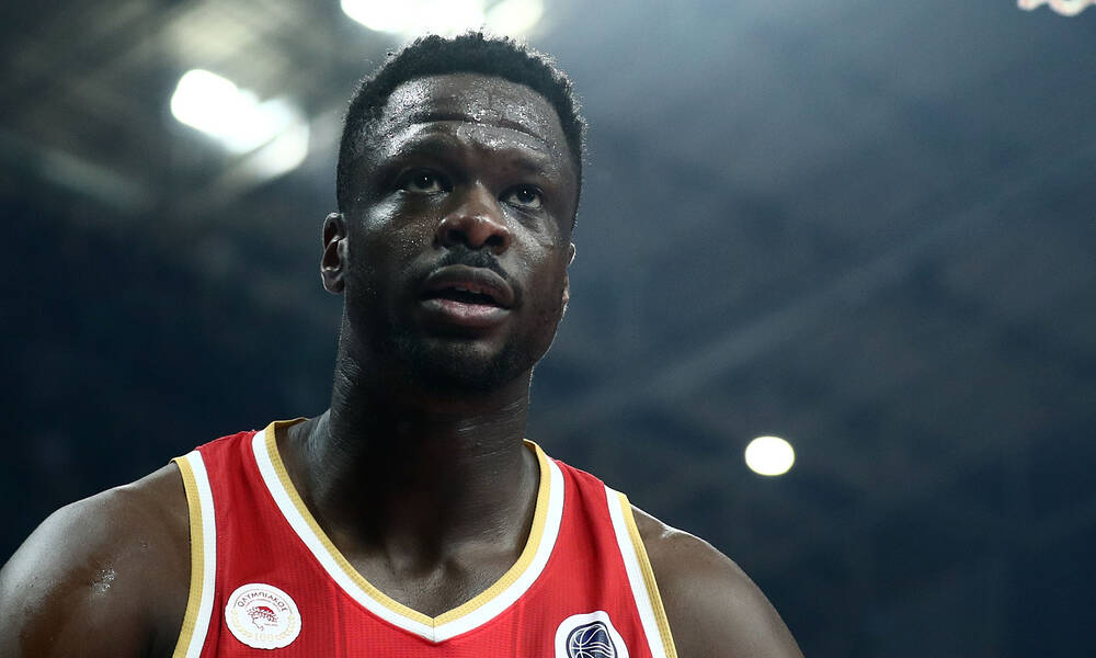 Ολυμπιακός: Μετράει αντίστροφά ο Φαλ, δηλώθηκε στο ρόστερ της Euroleague