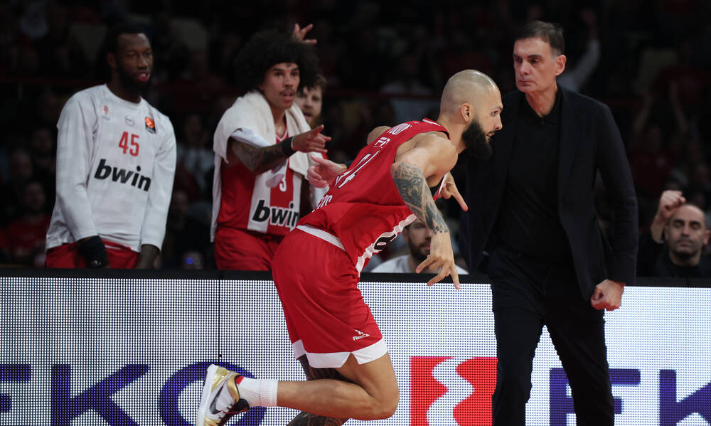 Έξαλλος ο Μπαρτζωκας με Φουρνιε, απειλήθηκε επεισόδιο 