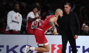 Έξαλλος ο Μπαρτζωκας με Φουρνιε, απειλήθηκε επεισόδιο 