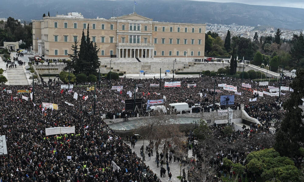 Πανελλαδική απεργία στις 28 Φεβρουαρίου για τα Τέμπη - Ποιοι συμμετέχουν