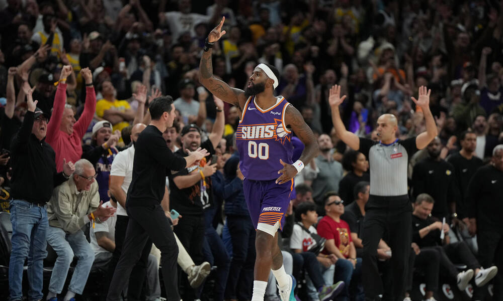 NBA: «Έκαψαν» τους Λέικερς οι Σανς με επική ανατροπή - Τα αποτελέσματα και τα highlights