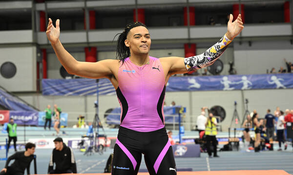 Εμμανουήλ Καραλής: Τα διέλυσε όλα! Πήδηξε 6,17μ. και έκανε τη Νο1 επίδοση στον κόσμο!