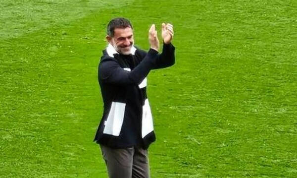 Αποθέωση Καραγκούνη στο «Craven Cottage»