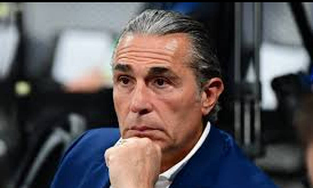  Σκαριόλο: «Υπάρχουν πιο σοβαρά προβλήματα από τον μικρόκοσμό μας»