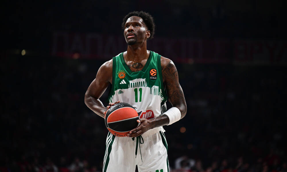 Χέιζ - Ντέιβις: «Δεν μου επιτράπηκε να κάνω την ρουτίνα μου από τον Ολυμπιακό»