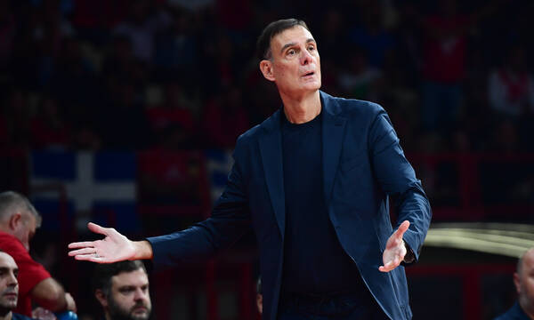 Μπαρτζώκας: «Τα παιχνίδια είναι λίγο στην τύχη πια» - Τι είπε για Βεζένκοφ και Ουόκαπ