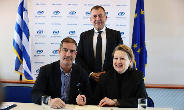 ΠΑΟΚ: Υπεγράφη η σύμβαση για το Καυτανζόγλειο - Οι δηλώσεις Βρούτση και Γκοντσάροβα