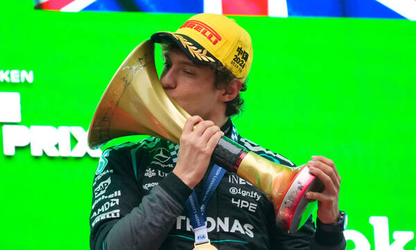 Formula 1: Έκλαψε ο Αντονέλι μετά την ιστορική του νίκη - «Είναι ένα όνειρο»