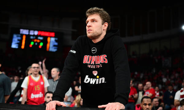 Ολυμπιακός: Με Βεζένκοφ κόντρα στον Πανιώνιο