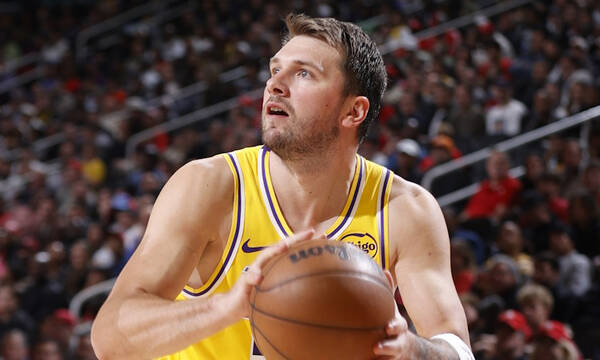  ΝΒΑ: Το βράδυ που ο Ντόντσιτς «έπιασε» Μπράιαντ, Ουέστ και Μπέιλορ