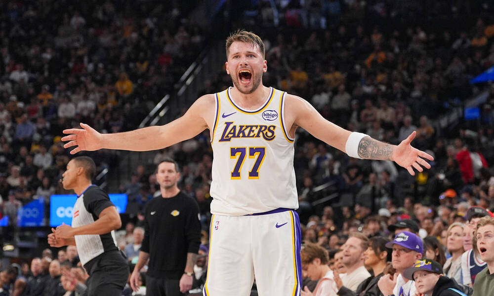 NBA: Μάγος και... 60άρης ο Ντόντσιτς, λυτρωτής ο Γουεμπανιάμα, συντριβή για Μπακς - Τα highlights