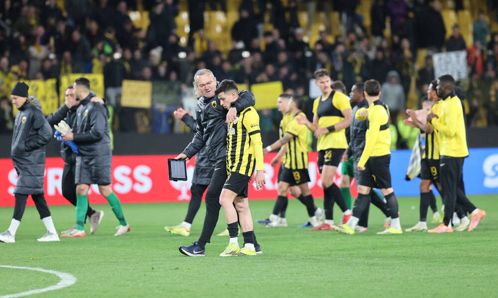 Η παρακάμερα της πρόκρισης της ΑΕΚ στα προημιτελικά του Conference League 