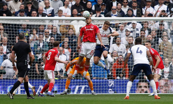 Premier League: Στο χείλος του γκρεμού η Τότεναμ - Συντριβή και από τη Νότιγχαμ Φόρεστ 