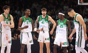 Euroleague: Αποθέωση για την τριπλέτα Ναν, Χέιζ-Ντέιβις, Όσμαν