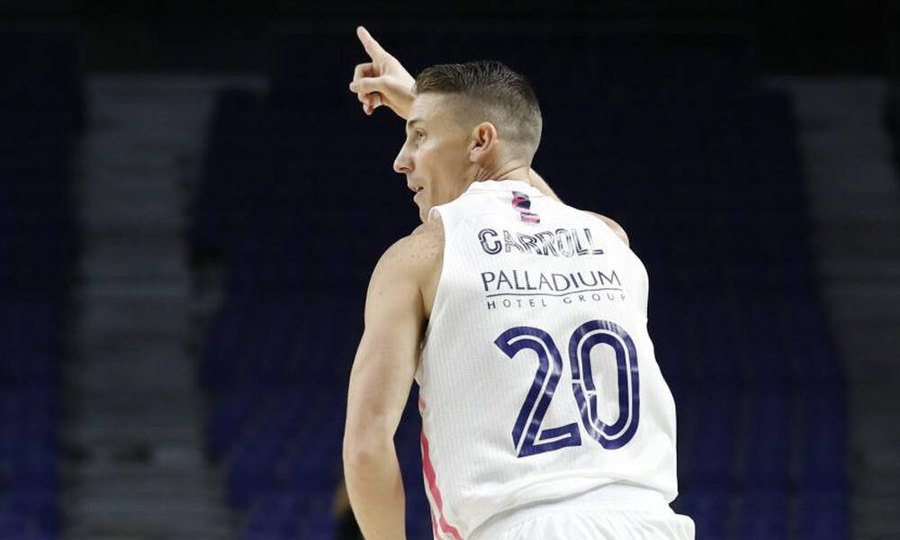 Απόρησε ο Κάρολ με τα λάβαρα του ΣΕΦ για τη δεύτερη θέση