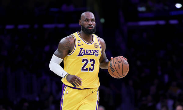 NBA: Δύο νέα ρεκόρ για ΛεΜπρόν Τζέιμς - Ξεπέρασε και τον... εαυτό του! (vid)