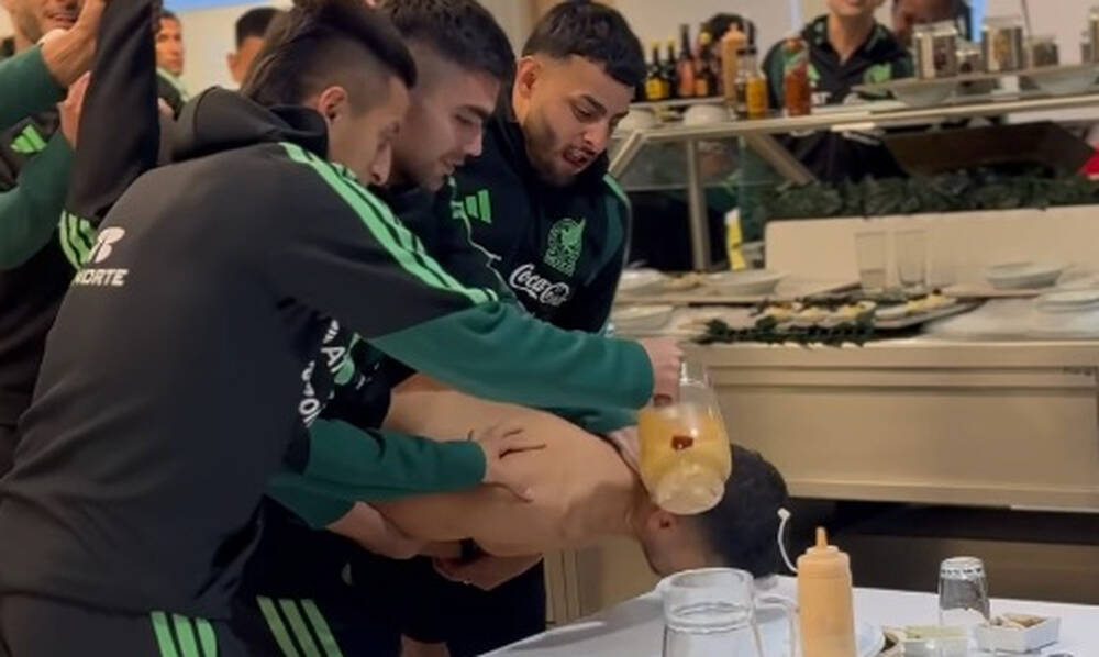 ΑΕΚ: Ο Πινέδα γιόρτασε τα γενέθλια του με χορό και… μπουγέλο στην εθνική Μεξικού