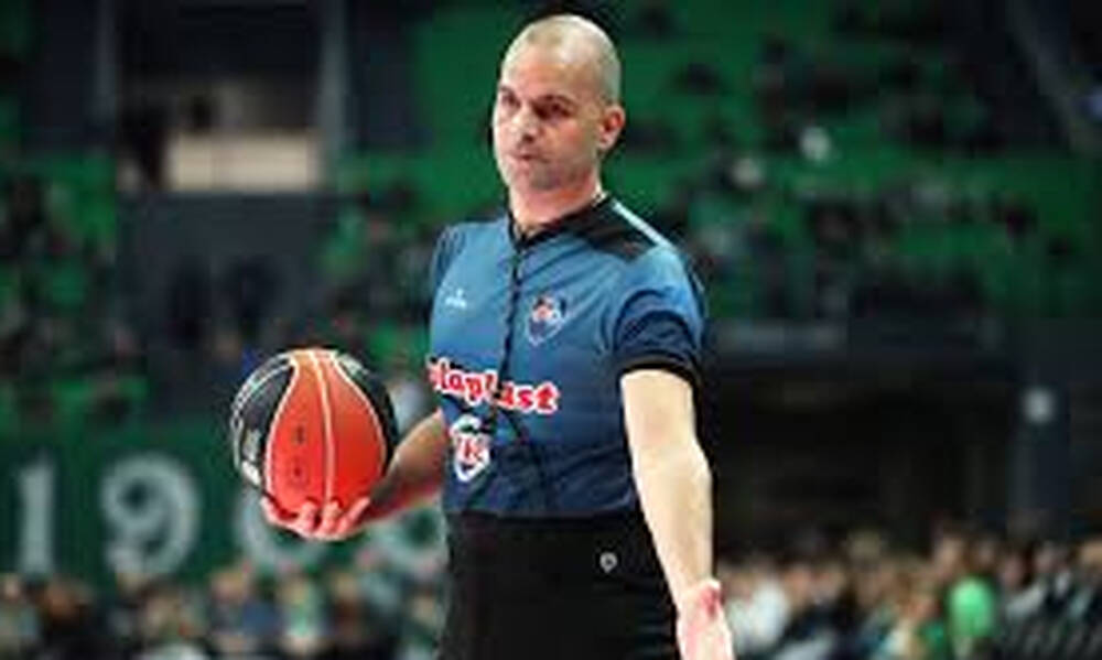  Αδιανόητη βίαιη ενέργεια από τον διαιτητή Χριστινάκη (vid)