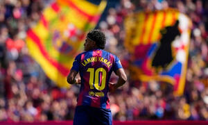 Γιαμάλ εναντίον Ισπανών οπαδών: «Φαίνεστε αμόρφωτοι και ρατσιστές»