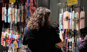 Εορταστικό ωράριο: Πώς θα λειτουργήσουν τα καταστήματα την Μεγάλη Εβδομάδα