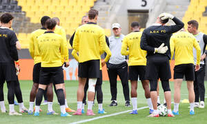 ΑΕΚ – Ράγιο Βαγιεκάνο: Με Μαρίν η τελευταία προπόνηση της «Ένωσης»