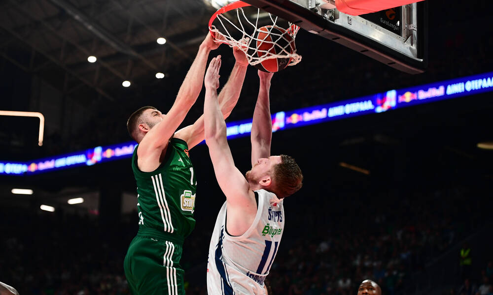 Παναθηναϊκός AKTOR: Η καρφωματάρα Ρογκαβόπουλου στα… μούτρα του Σμιτς!