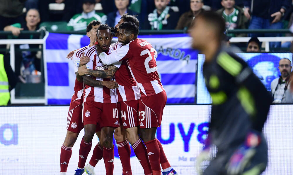 Παναθηναϊκός - Ολυμπιακός 0-2: Ξετύλιξε τα «δώρα» και κυνηγά την ΑΕΚ