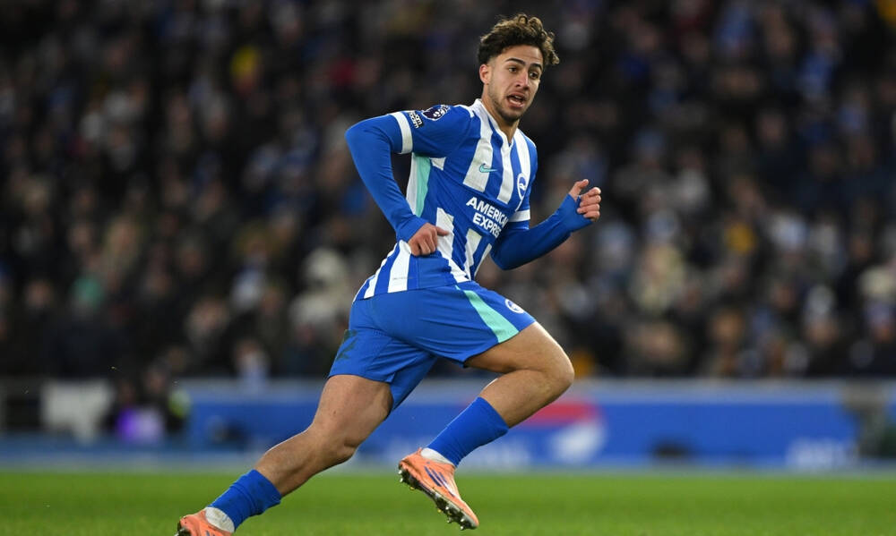 Αποθέωσε Κωστούλα ο προπονητής της Μπράιτον: «Μακροπρόθεσμα θα είναι ένας μεγάλος παίκτης για εμάς»