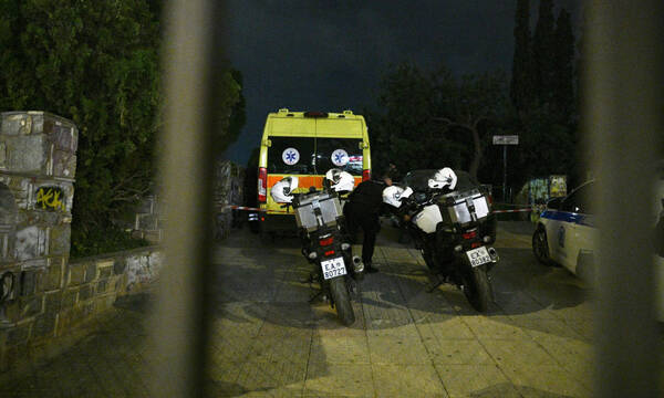 Άγιος Δημήτριος: Νεκρός 25χρονος από επίθεση με μαχαίρι - Στο μικροσκόπιο και τα οπαδικά κίνητρα