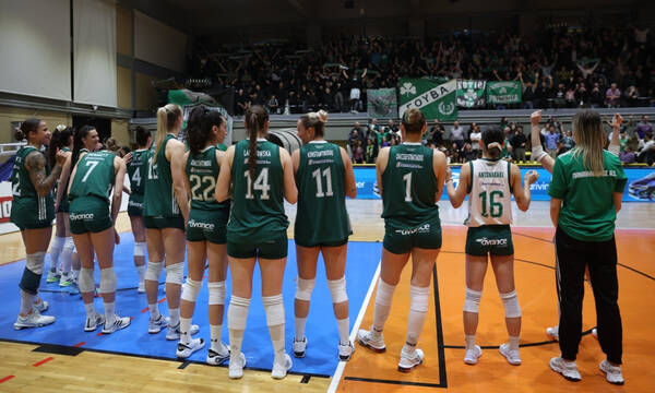 Μια ανάσα από την κούπα τα κορίτσια του Κιαπίνι