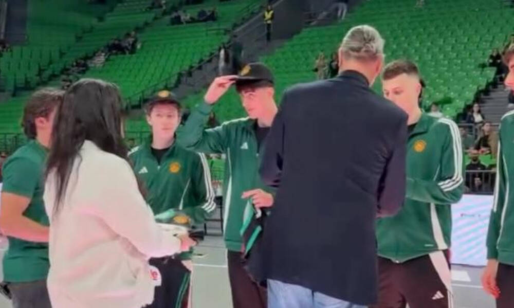 Ο Αλβέρτης βράβευσε τους αποφοίτους του PAO BC Academy