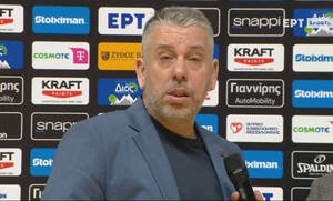 Δάκρυσε ο Παπαθεοδώρου: «Πανηγυρίζουμε, είμαστε περήφανοι – Συλλυπητήρια στους απέναντι» 