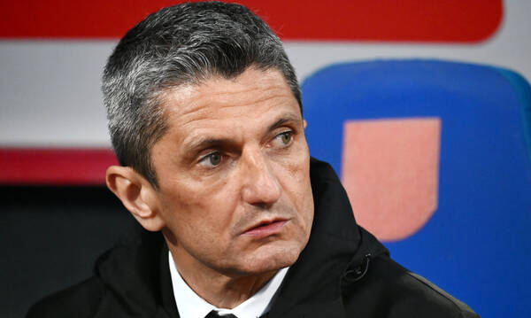 Λουτσέσκου: «Σκοτεινή νύχτα για ματς – Ντροπή αυτή η βραδιά» 