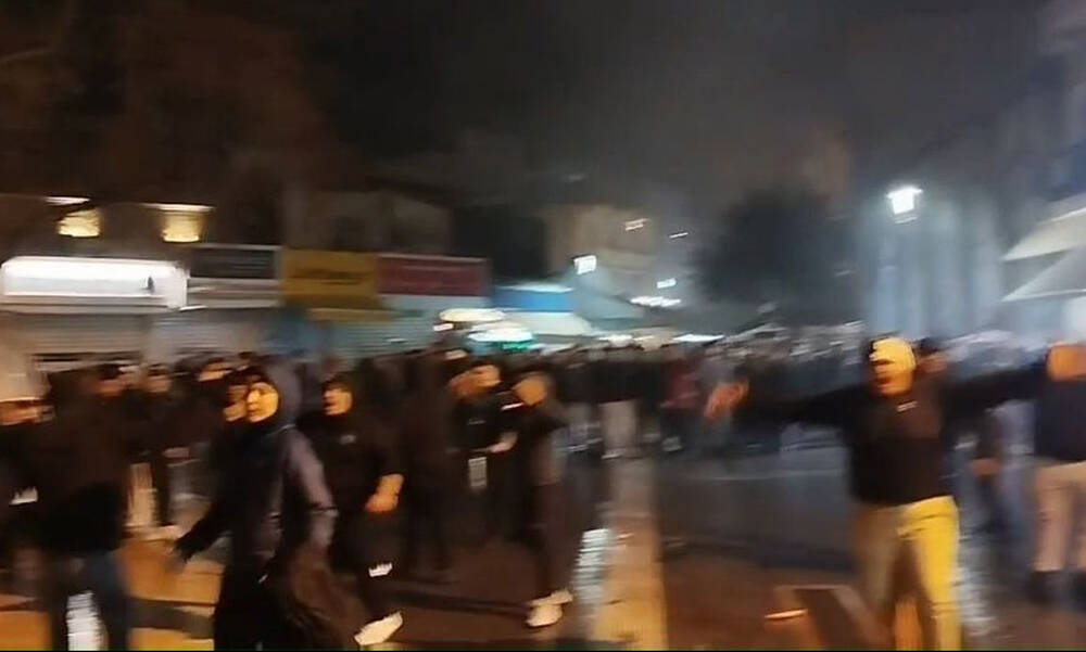 Πανηγυρισμοί στο Ηράκλειο: Το γιόρτασαν οι φίλοι του ΟΦΗ στην Κρήτη!