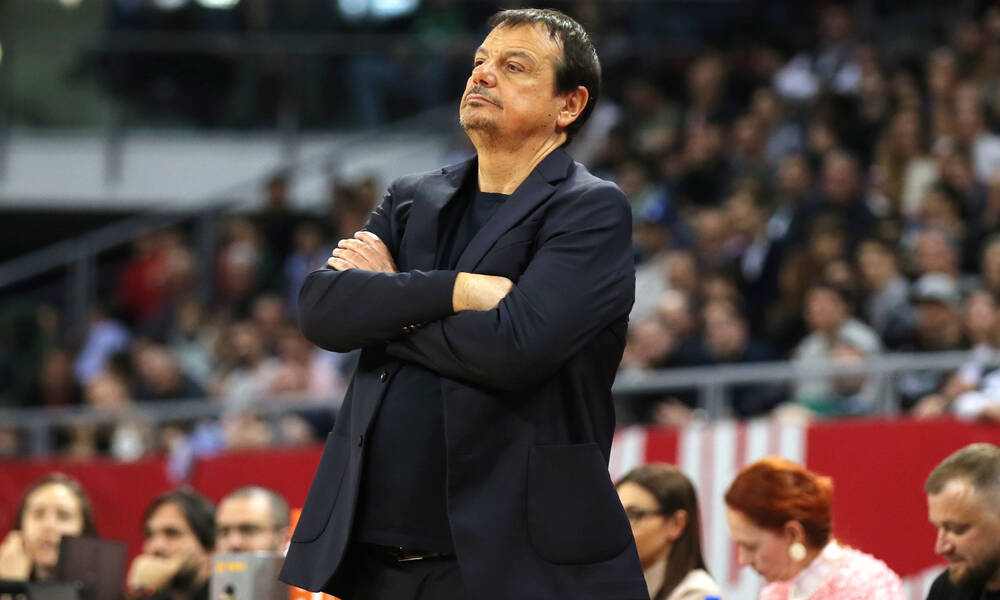 Αταμάν: «Έχει πρόβλημα στον μηνίσκο ο Σλούκας, δεν είναι ώρα για δικαιολογίες»