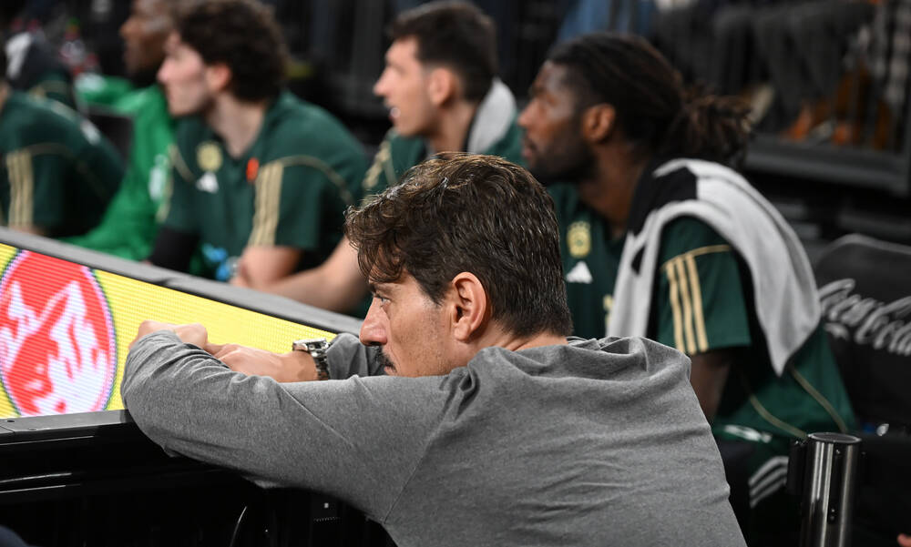 Βαλένθια – Παναθηναϊκός AKTOR: Έζησε έντονα το ματς ο Δημήτρης Γιαννακόπουλος