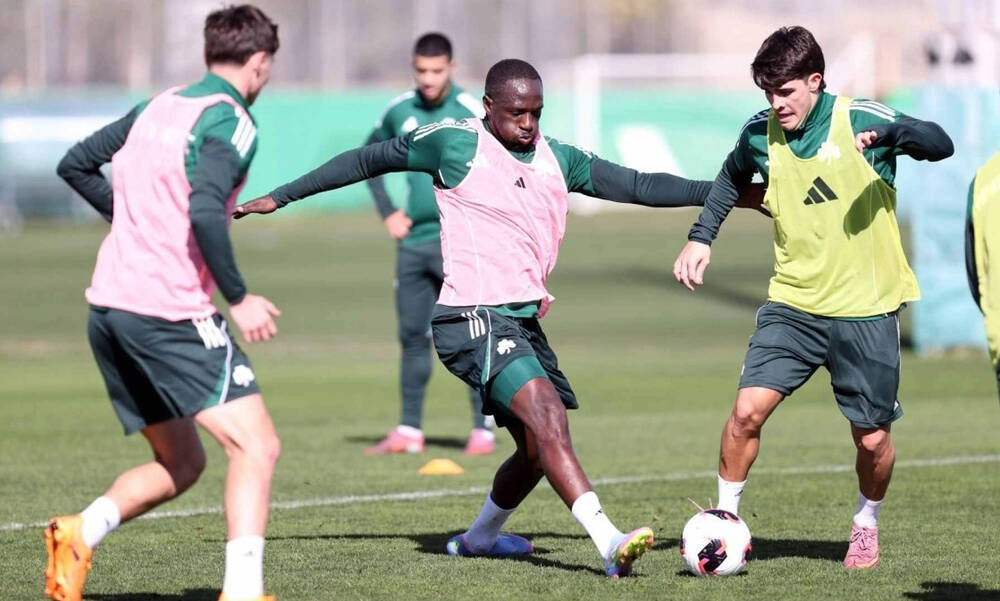 Παναθηναϊκός - ΠΑΟΚ: Εκτός αποστολής ο Σισοκό - Έκανε μαγνητική λόγω ενοχλήσεων